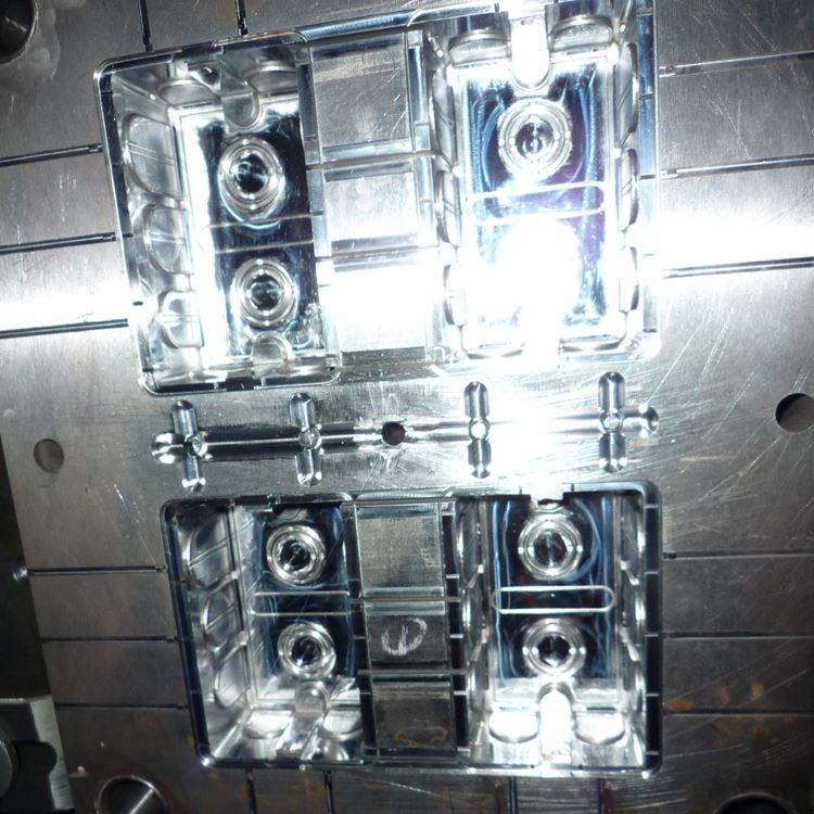 Voorzorgsmaatregelen voor kunststof spuitgieten